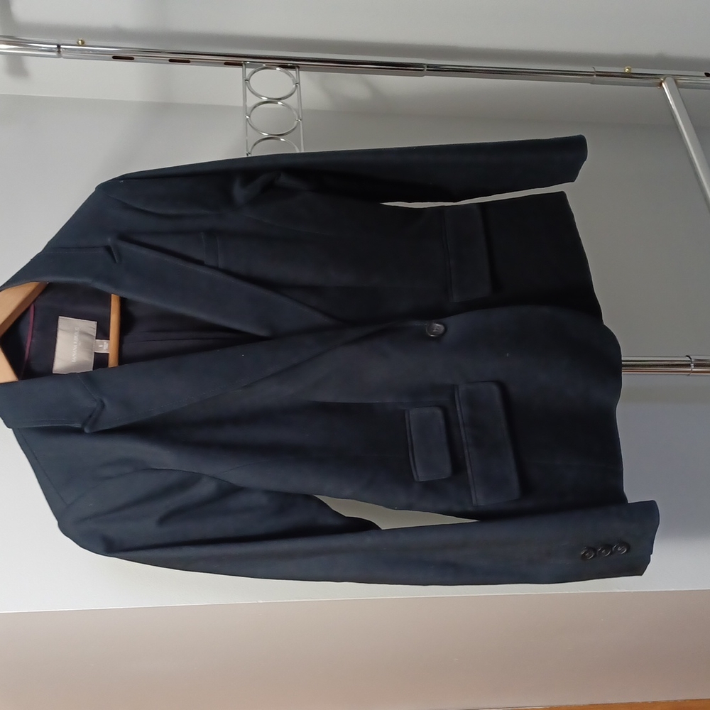 Ladies blazer jacket.  Gently used